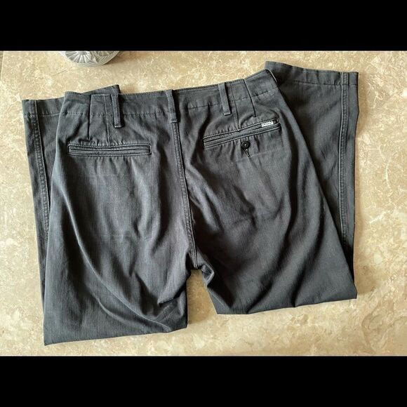 vintage Levi’s black 11” high rise jeans - Picture 2 of 13